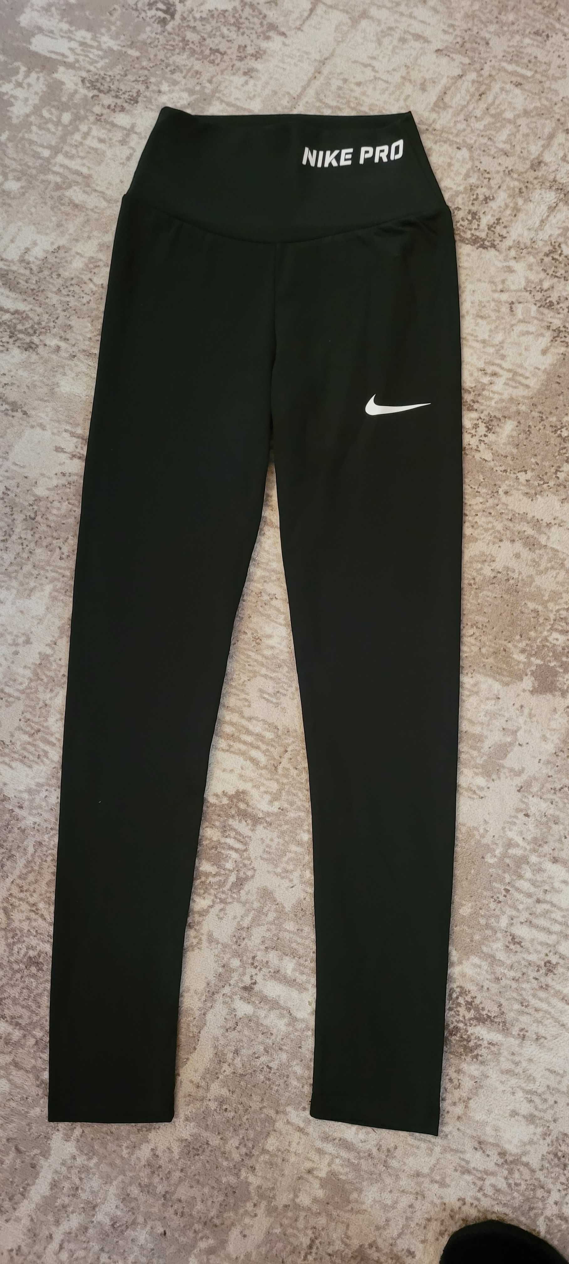 Дълги и къси клинове NIKE PRO