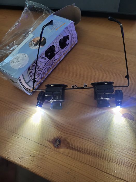 Ochelari speciali pentru ceasornicari/ bijiutier/reparatii fine.