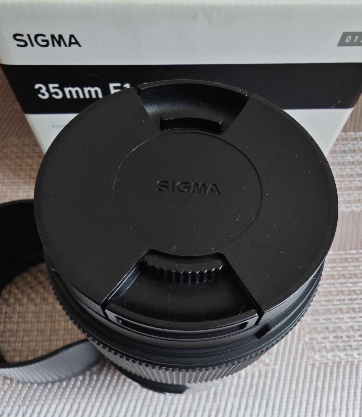 Sigma 35mm F1.4 Art DG HSM for Sony E