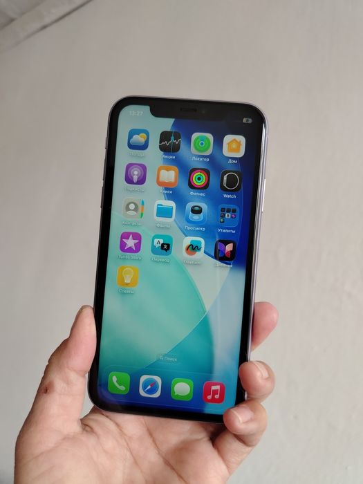 Айфон 11 телефон отличный