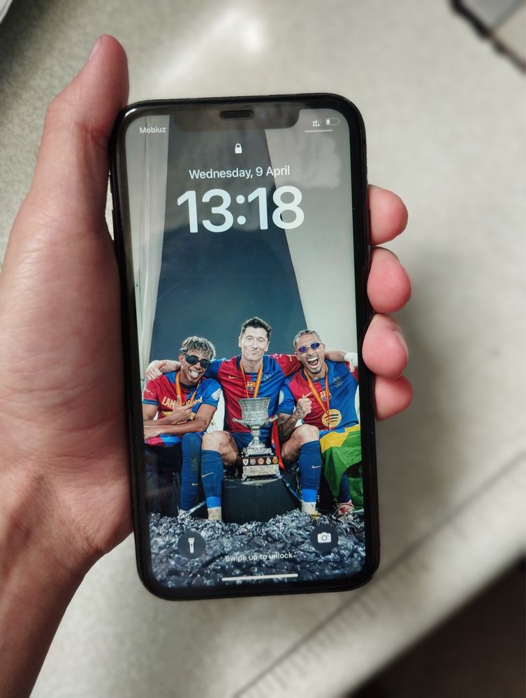 Iphone 11 qora ideal