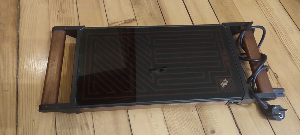 Salton Hottray 3027 - Затоплящ уред за храна с гореща тава/котлон