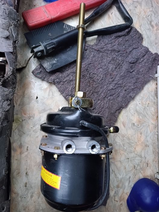 Тормозная камера, энергоаккумулятор 42×24