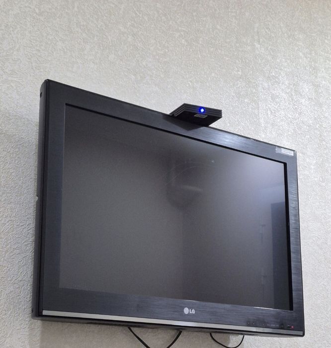 LG telvizor sotiladi 32 tali