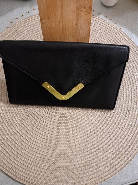 Дамско от естествена кожа протмонев