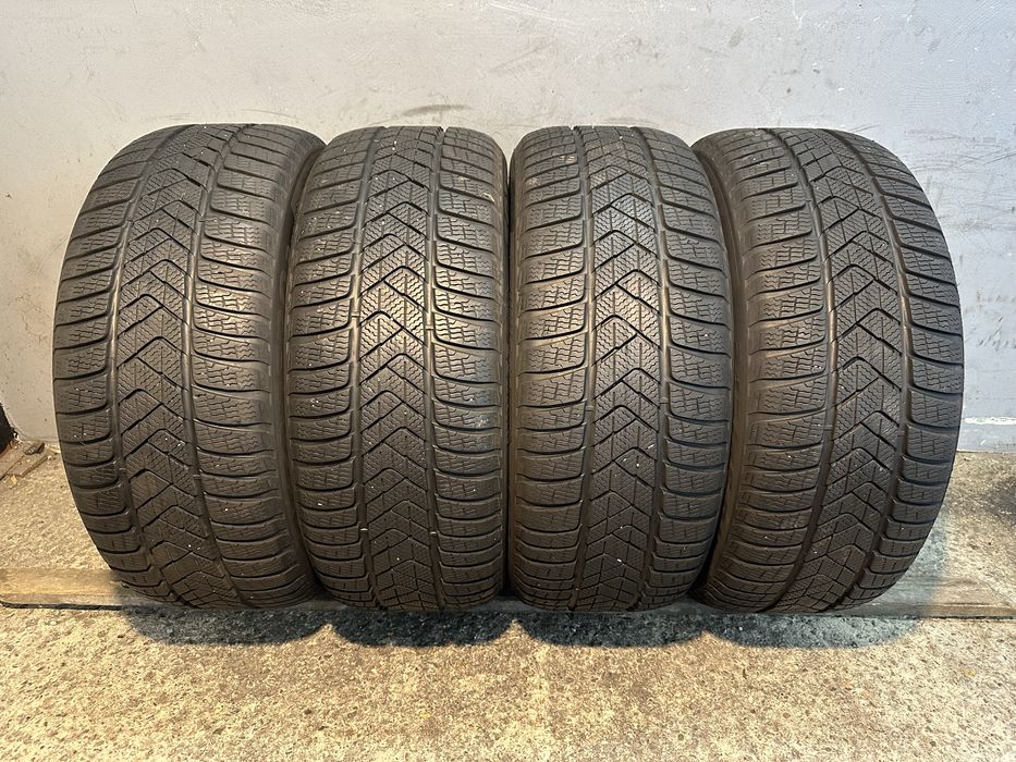 Гуми 245/45/18 PIRELLI Sottozero Winter