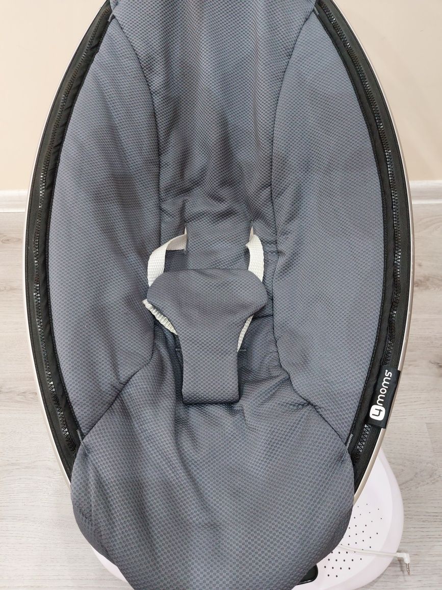 Електрическа бебешка люлка 4 moms mamaRoo 4.0