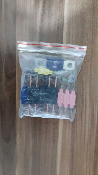 SIGURANTE Auto Mega 100A/200A/250 A -LITTEL FUSE.