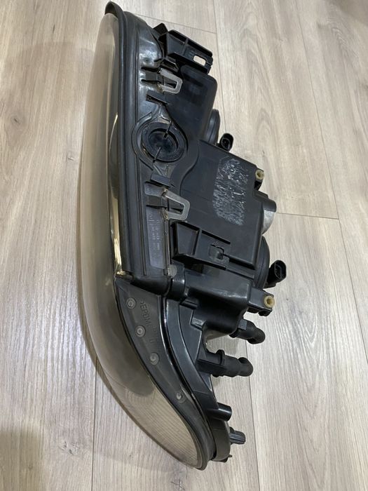 Ляв фейсов фар BMW e39