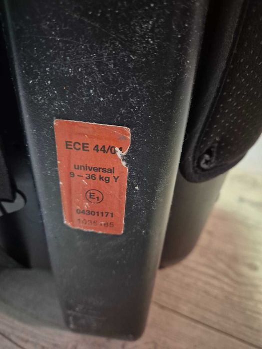 Столче за автомобил RecaroYoung Sport