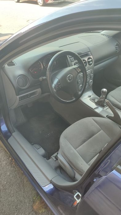 Vând Mazda 6 3000 e negociabil