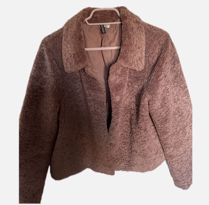 женская куртка/шуба короткая