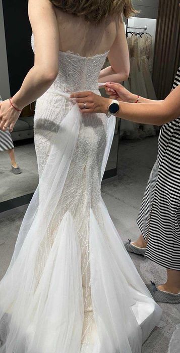 Vand rochie de mireasa LuceSposa