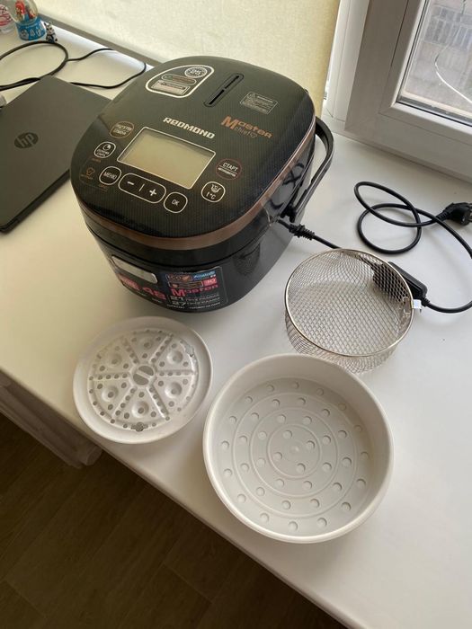 Продам мультиварку