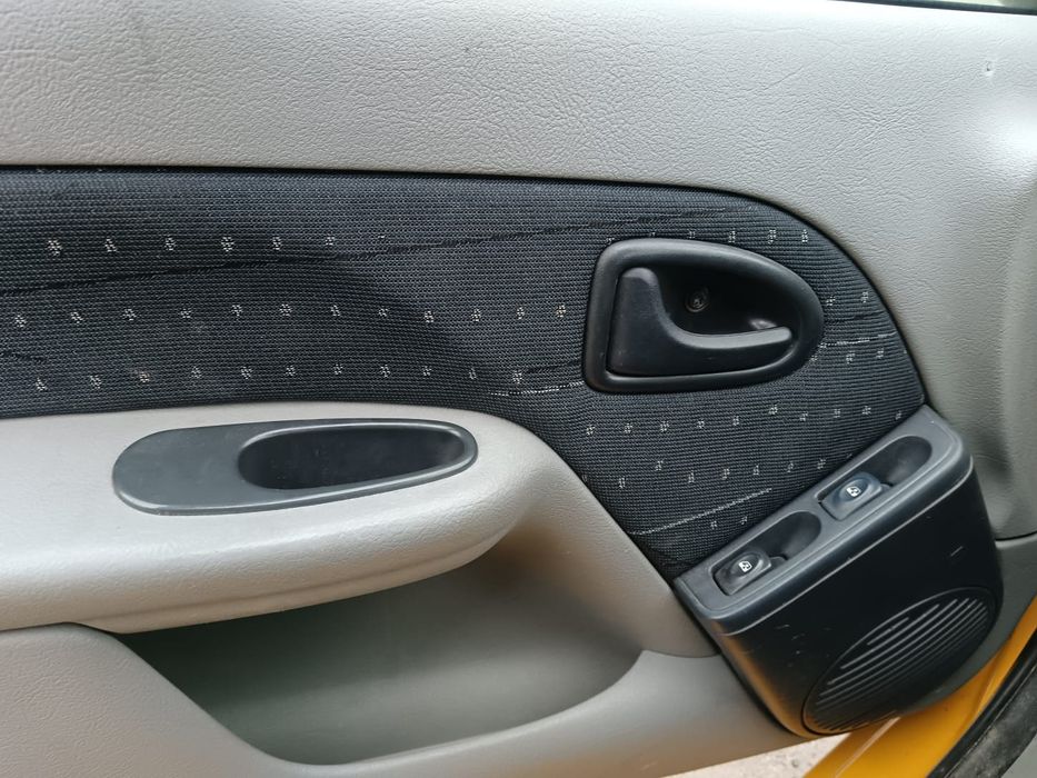 Renault, clio symbol