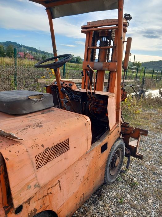Vand stivuitor in stare de functionare buna