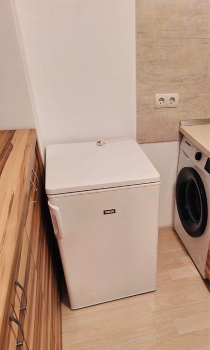 Frigider Zanussi 150 litri