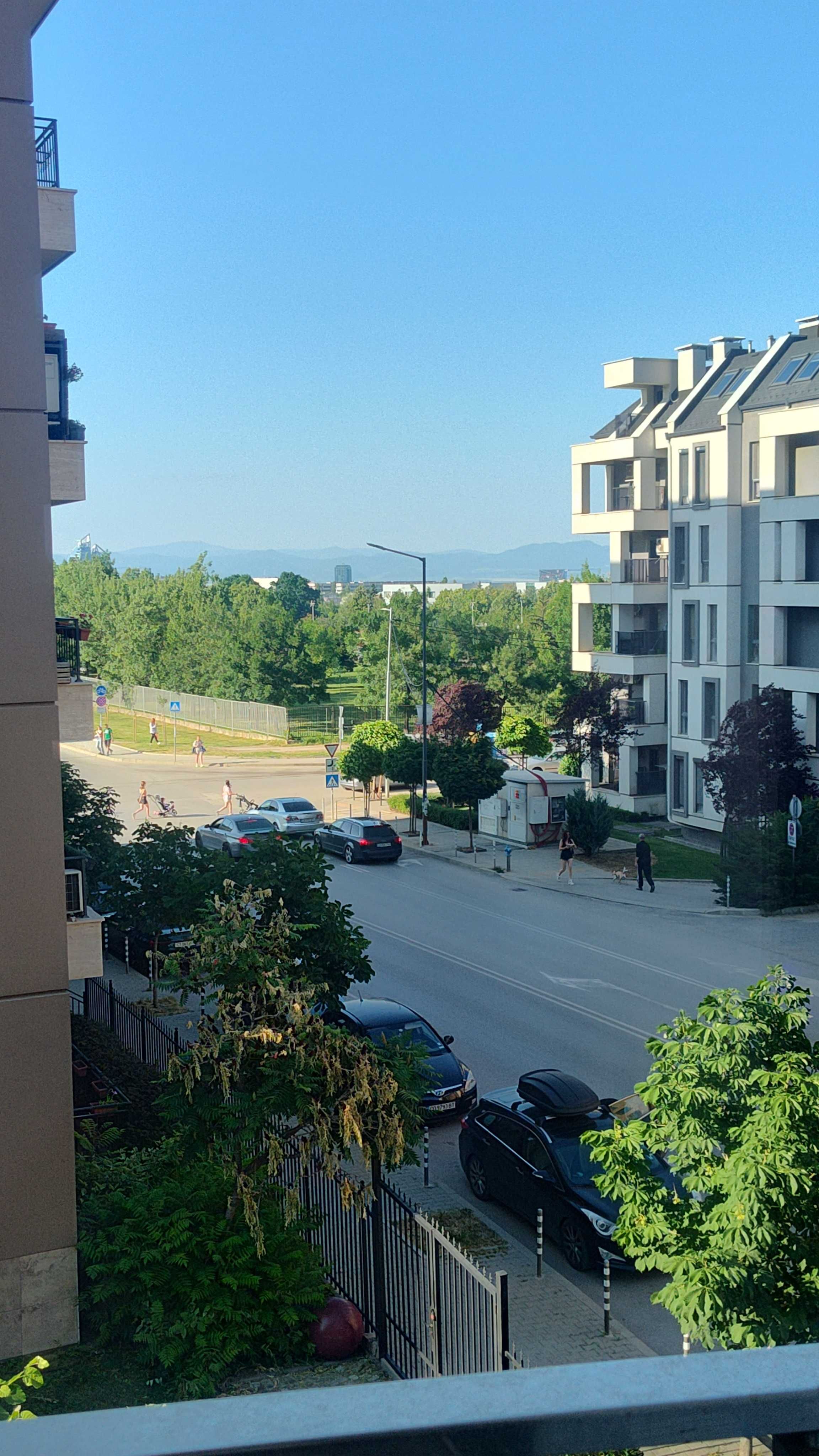 Луксозен апартамент под наем