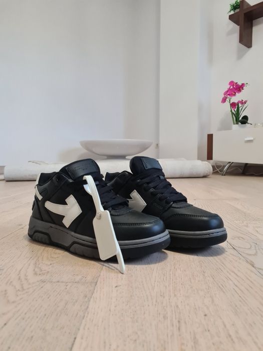 Off white out of office
