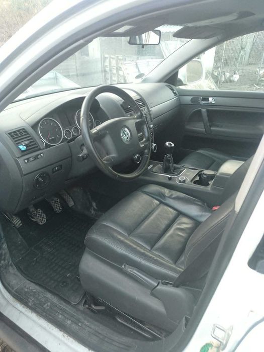 w tuareg diesel an 2009 ,370.000 km motor 3000   240 cai cutie manuala