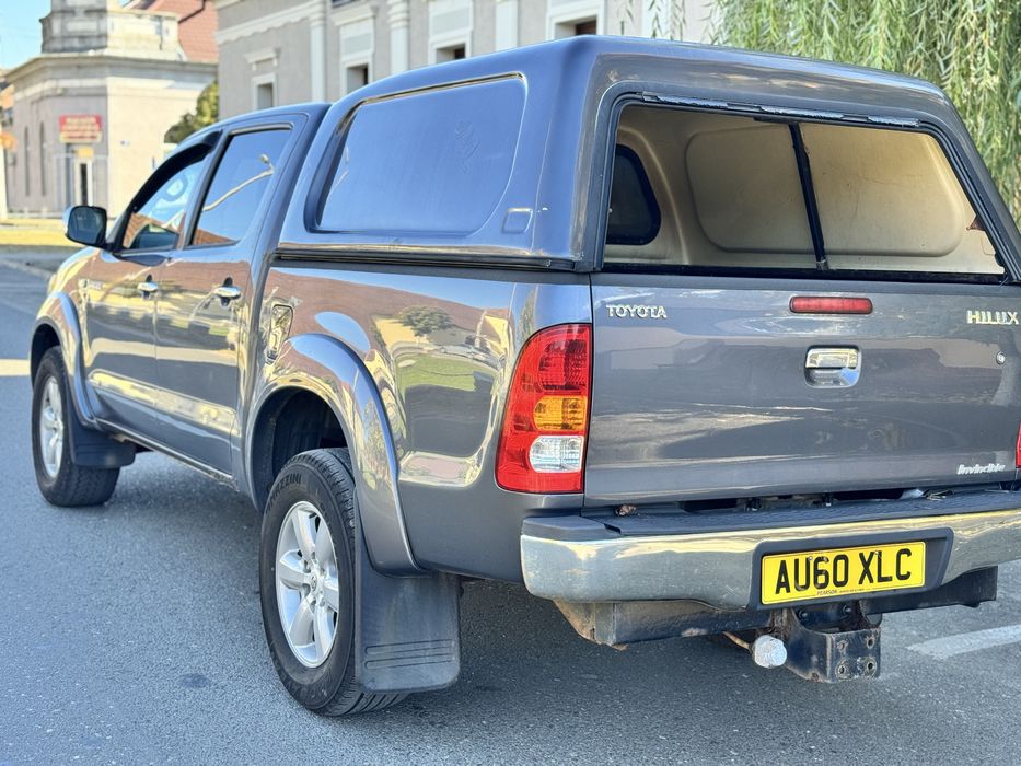 Toyota Hilux Invincible 3.0D4-d