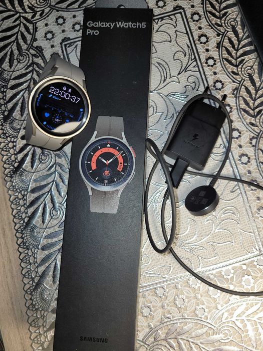 Смарт-часы Samsung Galaxy Watch 5 Pro 45 мм