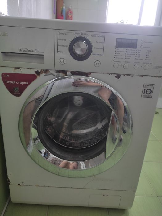 Продам стиральную машину LG