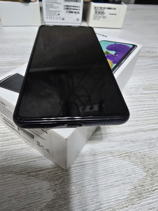 Samsung A51 64 Gb Black Вьетнам