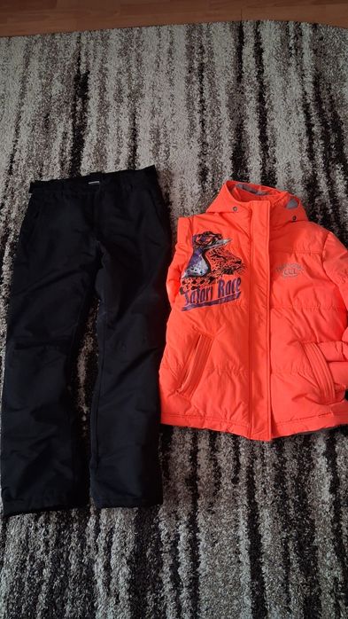 Продам тёплый спортивный  костюм.