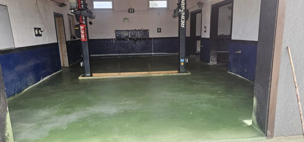 Elevator 2 coloane Reihmann RHM 242 PRO folosit stare foarte buna