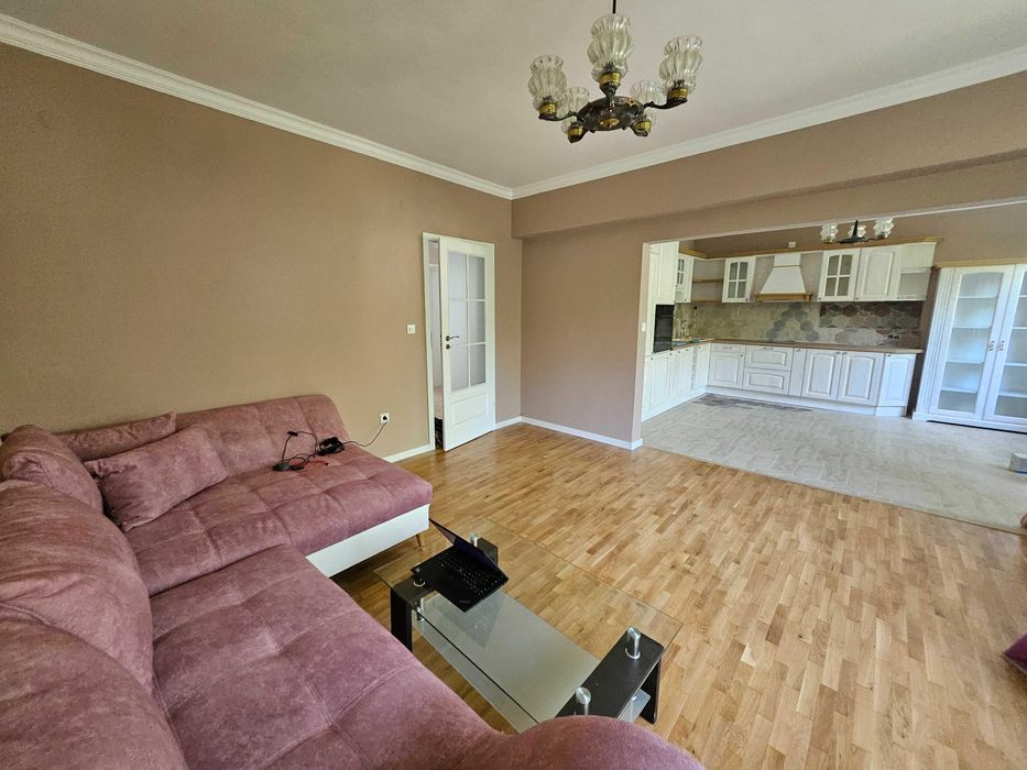 Дава се под наем Тристаен апартамент в София, Яворов - 94 кв.м за 1000 € - Снимка #10