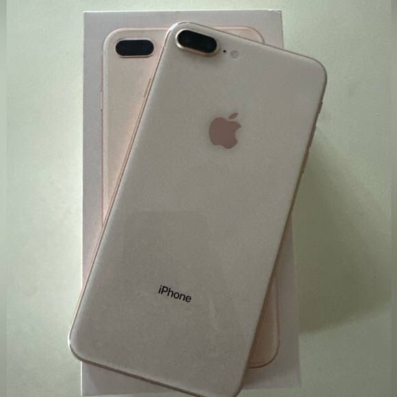 IPhone 8 plus 64 gb