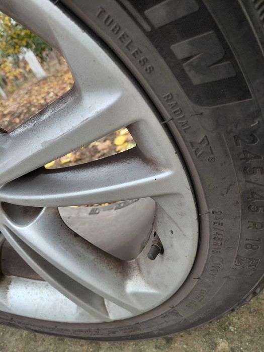 Cauciucuri de iarnă(4 bucăți)