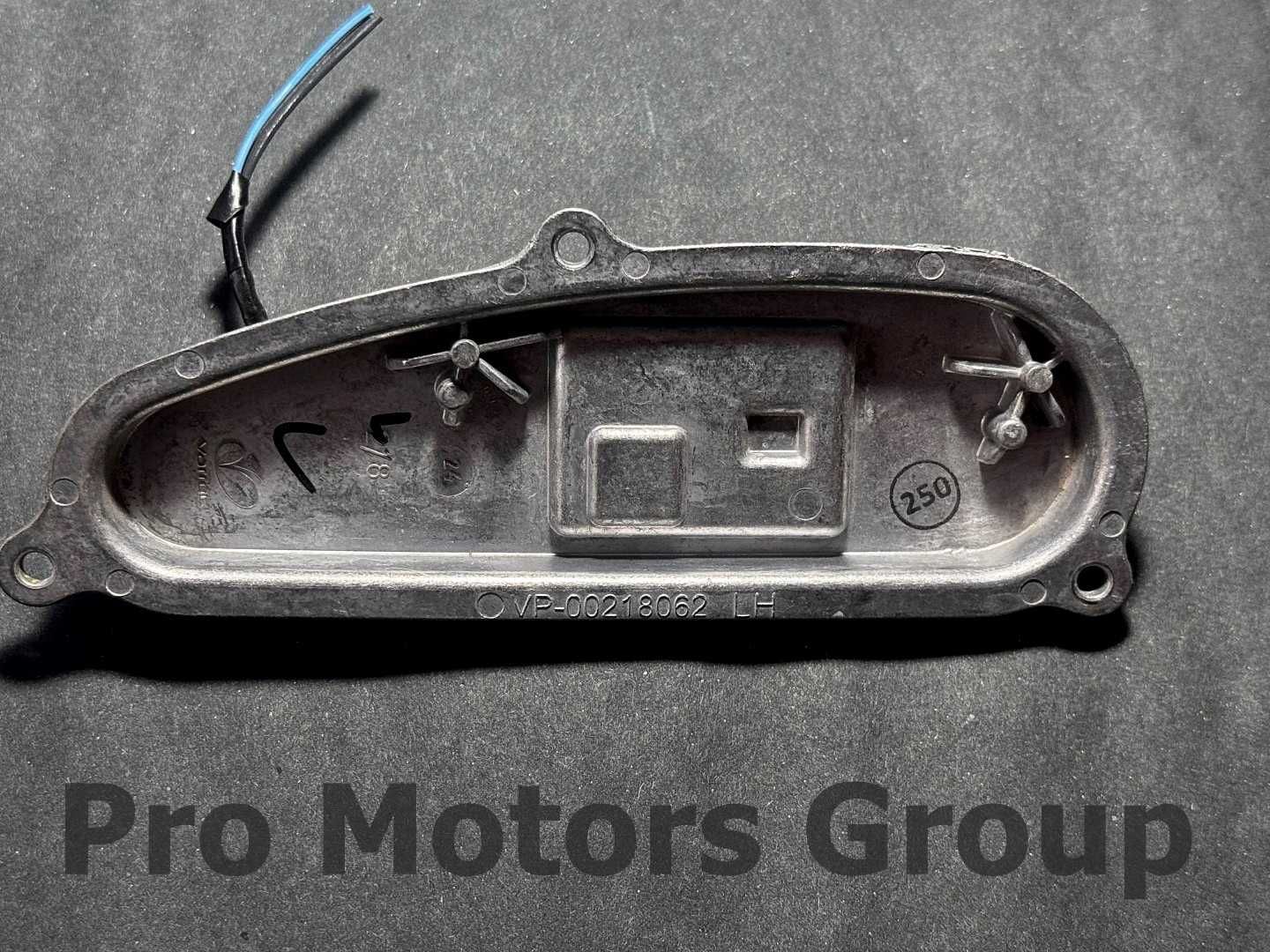Оригинален Модул светлини LED DRL VP-00218061 DACIA SANDERO