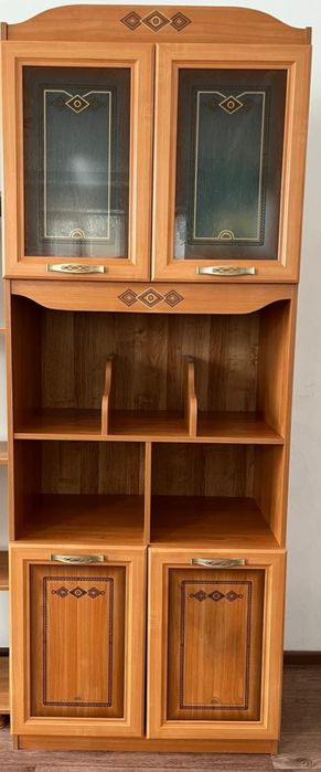 1. Книжный шкаф  2. Шкаф для вещей  3. Письменный стол