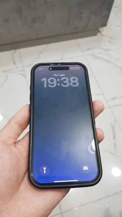 Продам новый iPhone 17 черный