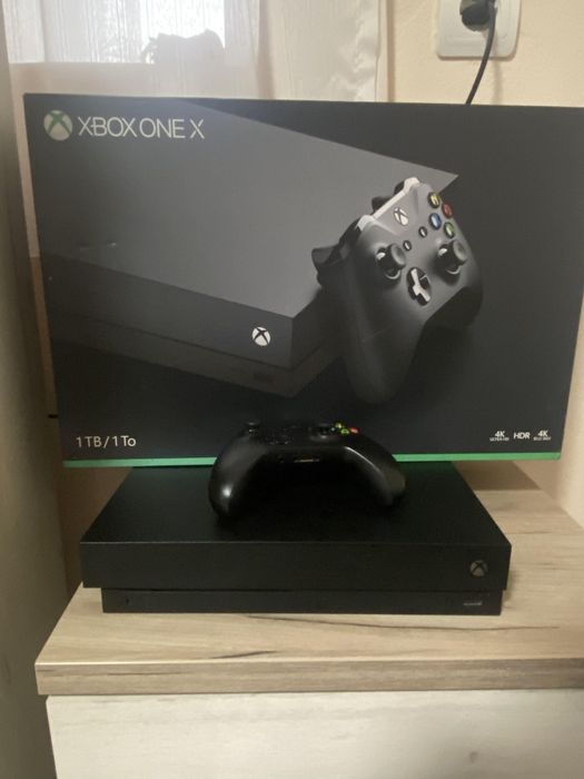Vând xbox one x 1TB 4k Ultra HD, 4k Blue-ray