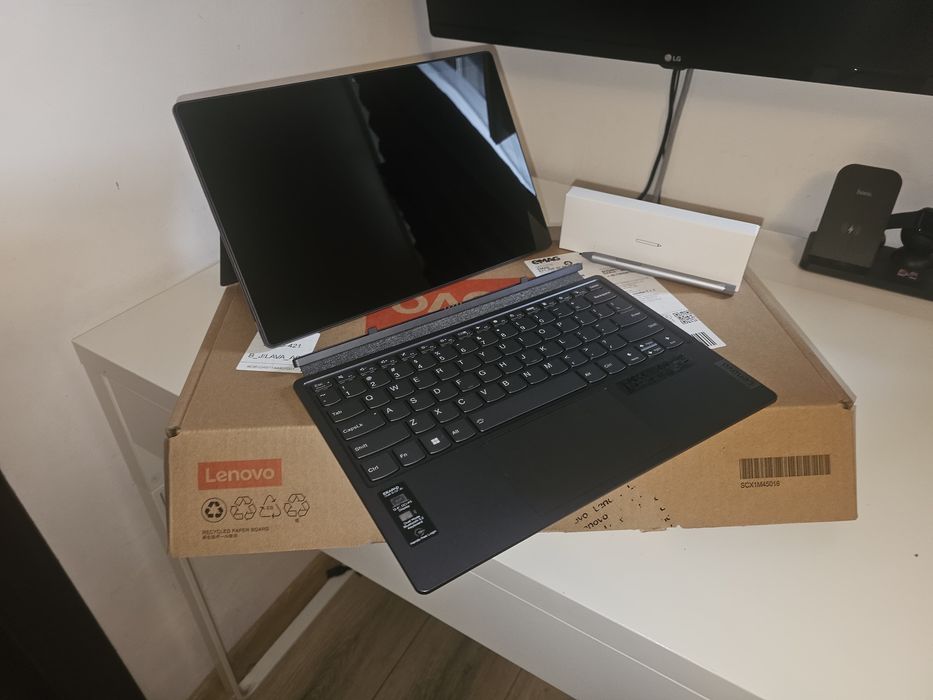 Lenovo IdeaPad Duet 5 12IRU8 TouchScreen
