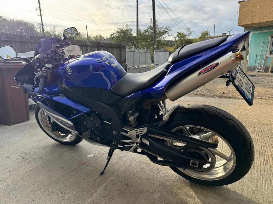 Yamaha YZF R1 - Rn19 2008