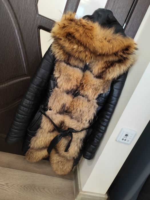 Дамско палто от естествена кожа и естествен косъм мЛ 250лв