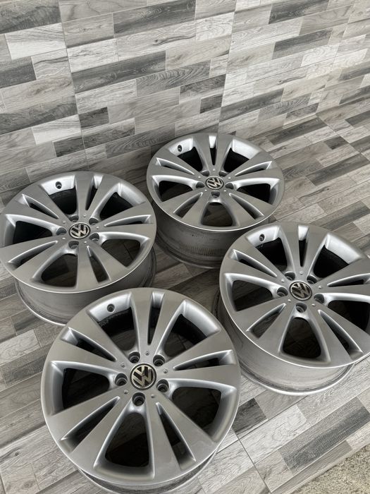 Jante Chicago Volkwagen Golf Passat R18 5X112