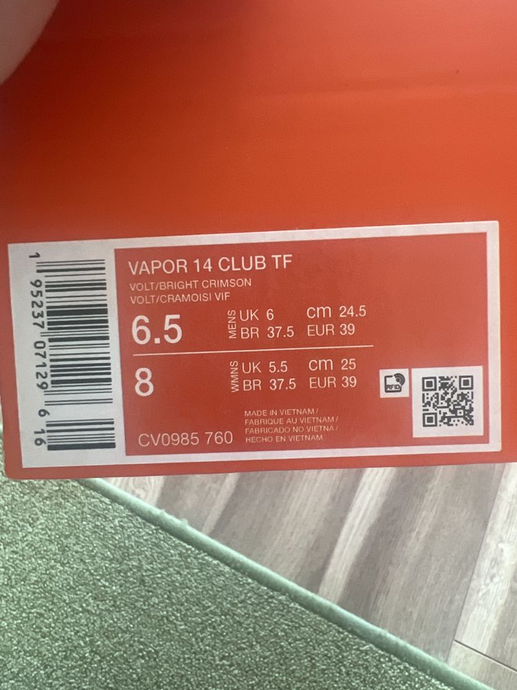 Nike Vapor TF sintetic nr 39