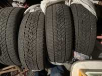 Vand 4 anvelope iarna 205/55R16 Dunlop winter sport 5. Pret 50 lei/buc
