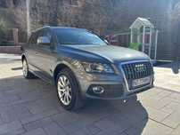Audi Q5 Masina functioneaza si circula fara probleme. Motiv vanzare = 3 copii