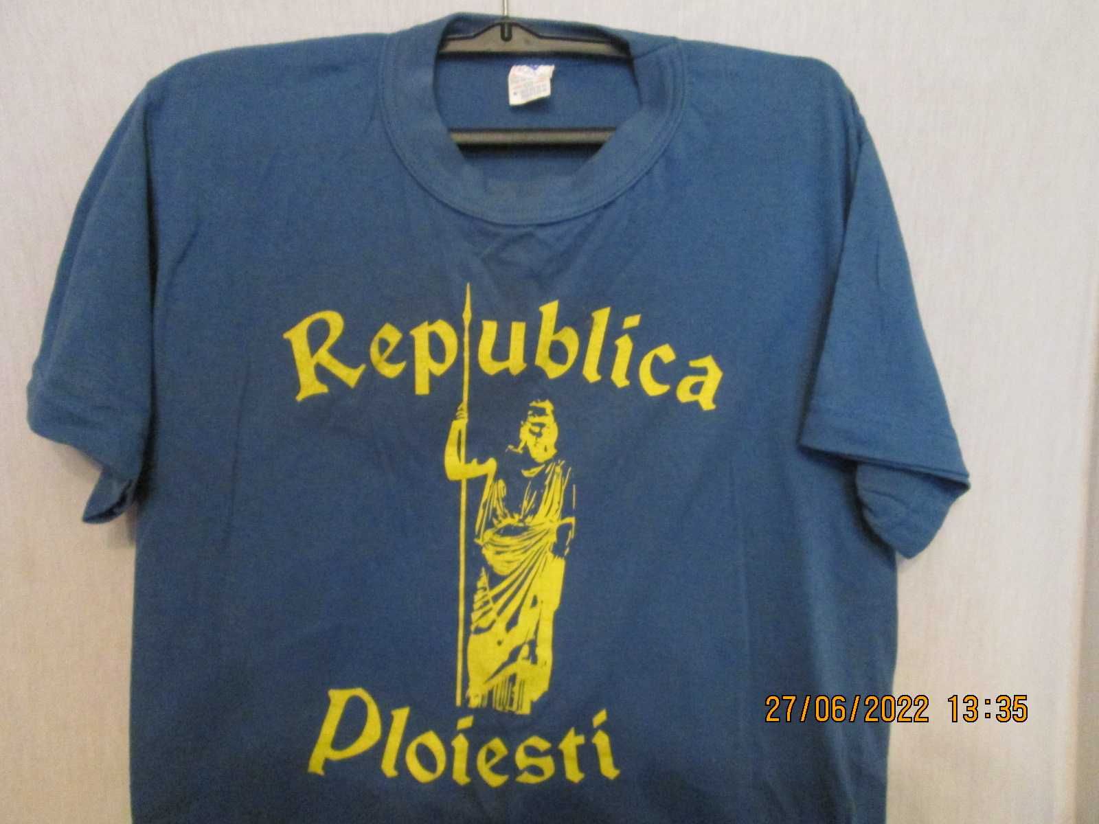 Tricou suporter PETROLUL Pl cu inscris Republica Ploiesti