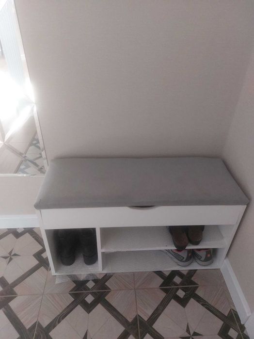 Обувница новая с ящиком из дерево