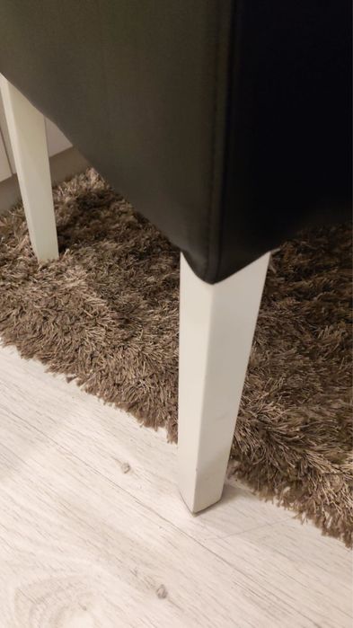 Vand set de 8 scaune - structura de lemn, extrem de rezistente