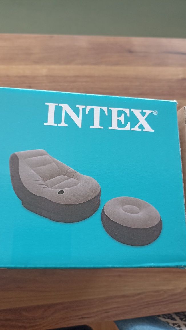 Надуваем фотьойл Intex, Air Furniture, 2 в 1,