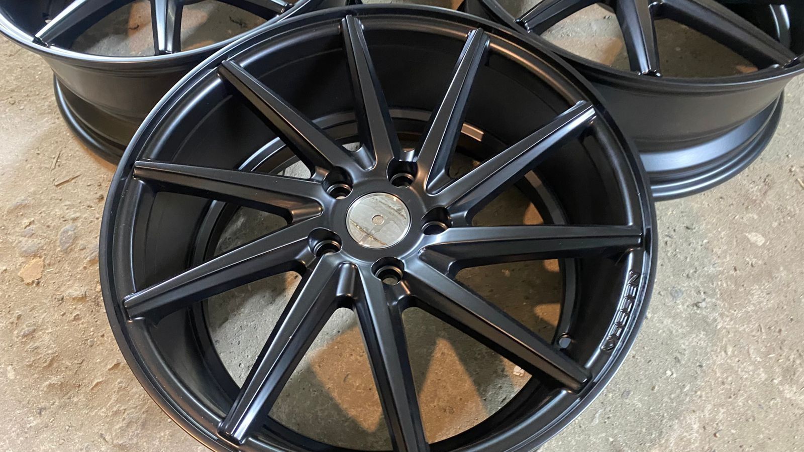 R17 PCD 5*108 Комплект новых легкосплавных дисков