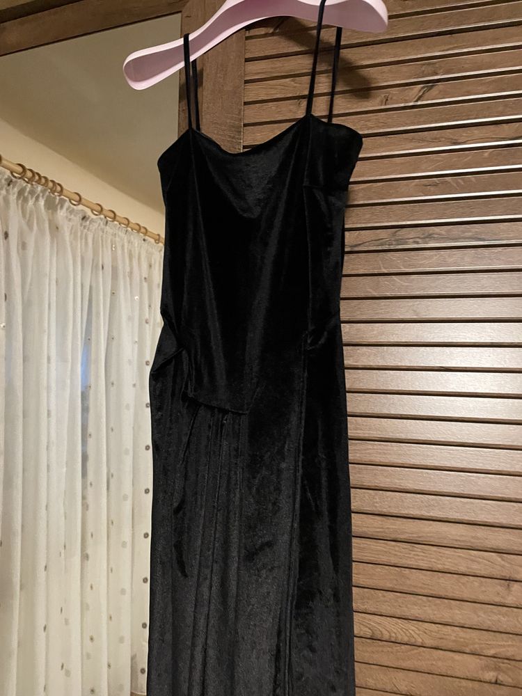 Rochie eleganta de dama/femei lunga crapata pe picior neagra asimetric